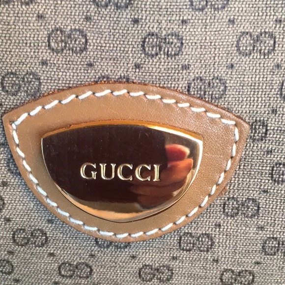 EVERYTHING IN MY POSHMARK CLOSET.  Authentic  Vintage Gucci. ! - Picture 2 of 8